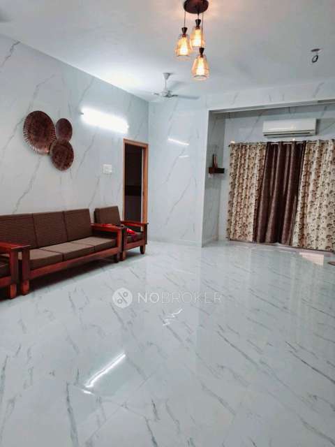 2 BHK Flat In Poorna Royal Sabari Apartments For Sale  In Valasaravakkam