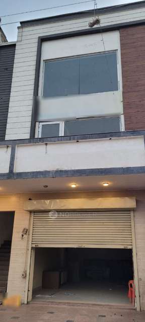 Shop in Block-d, Faridabad for Rent 