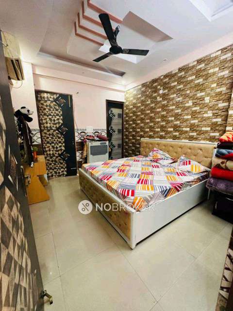 3 BHK Flat In Svp Gulmohar Garden ,rajnagar Extension Ghaziabad For Sale  In Raj Nagar Extension