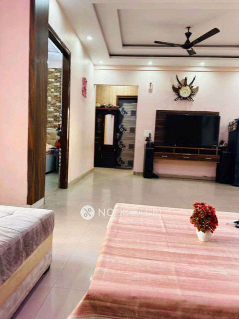 3 BHK Flat In Svp Gulmohar Garden ,rajnagar Extension Ghaziabad For Sale  In Raj Nagar Extension
