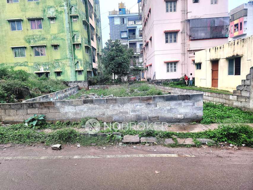 Plot For Sale  In Gnanabharathi Layout 2nd Block