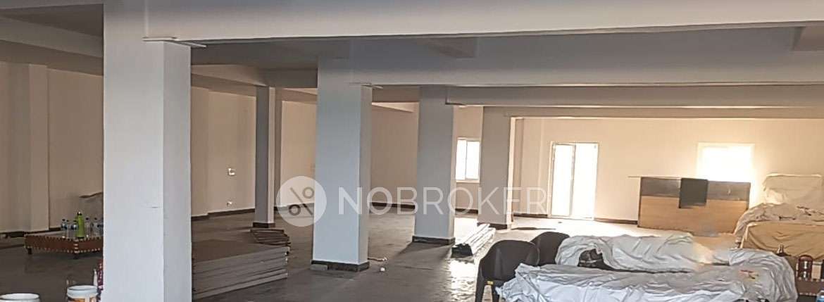 Commercial Property in Surajpur, Greater Noida for Rent 