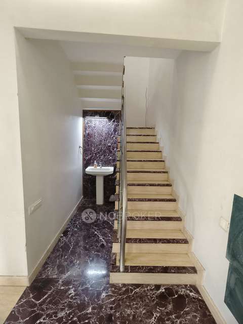 4 BHK Flat In Rk Blossoms, J. P. Nagar For Sale  In J. P. Nagar