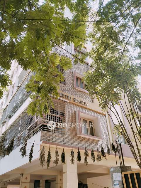 3 BHK Flat In Jansi Mansion  for Rent  In Madhapur