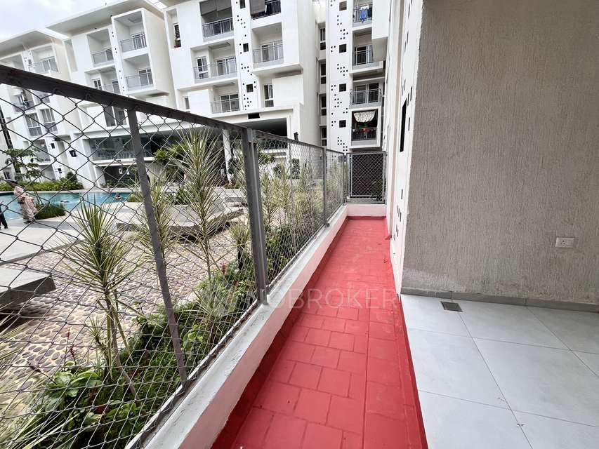 2 BHK Flat In Casagrand Boulevard For Sale  In Doddagubbi