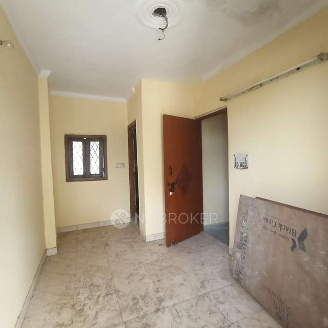 2 BHK Flat For Sale  In Rohini
