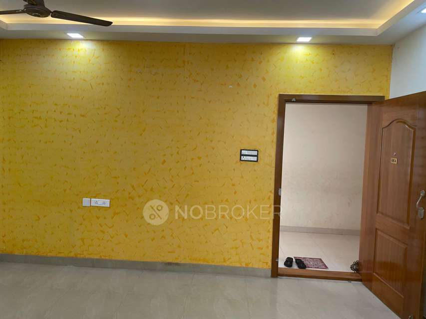 2 BHK Flat In Happy Windows For Sale  In Kattupakkam