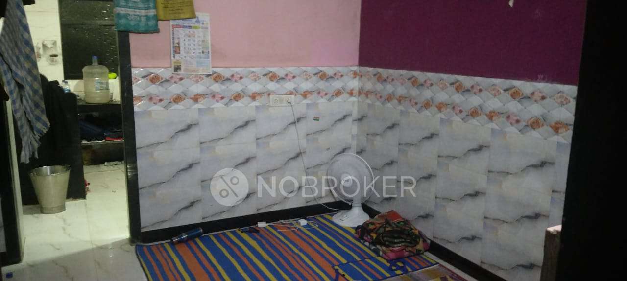 Shared Room for  In 1 RK  In Sector 18