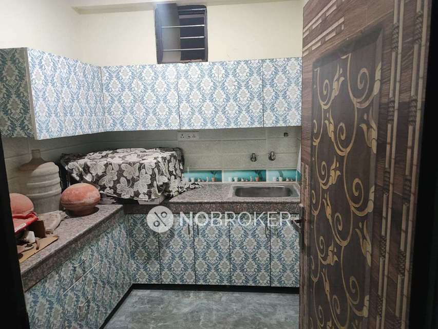 4 BHK Flat For Sale  In Okhla