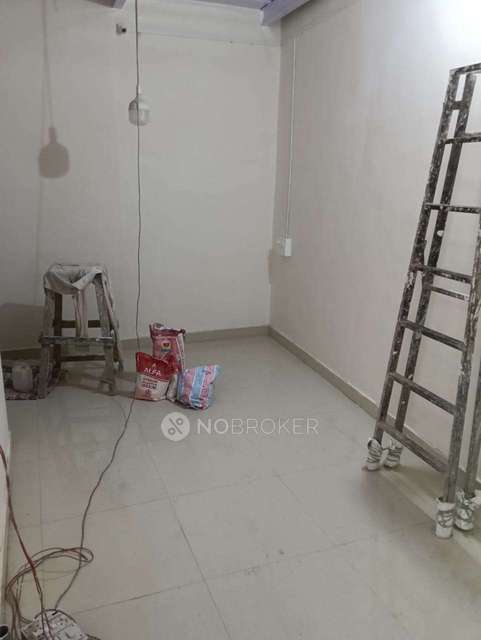 1 RK House for Rent  In Somvar Peth