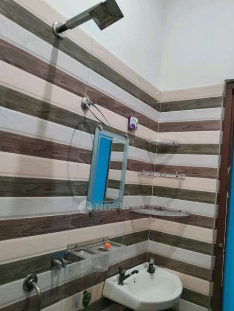 2 BHK Flat In Apna Ghar For Sale  In Dlf Ankur Vihar