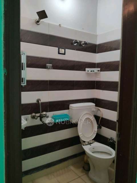 2 BHK Flat In Apna Ghar For Sale  In Dlf Ankur Vihar