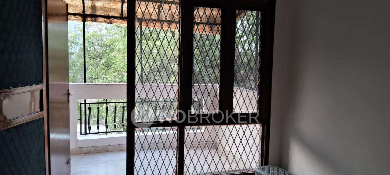 2 BHK Flat In Suncity Township, Sector 54 For Sale  In Sector 54
