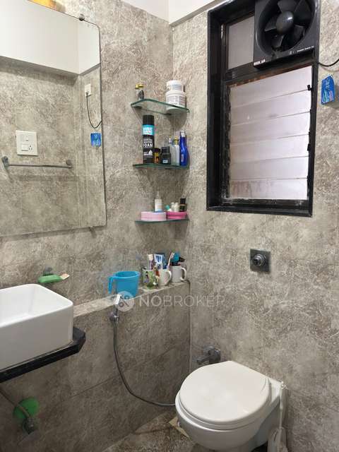 2 BHK Flat In Mayfair Hillcrest For Sale  In Vikhroli West