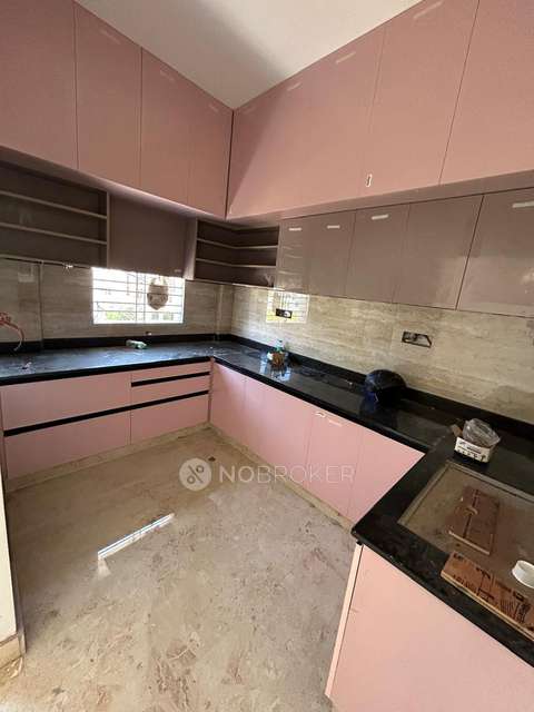 4+ BHK Flat For Sale  In Srinivaspur