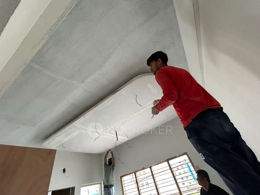 4+ BHK Flat For Sale  In Srinivaspur