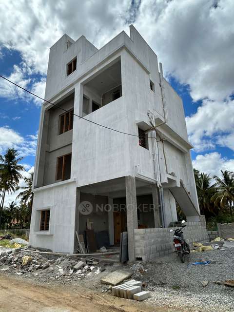 4+ BHK Flat For Sale  In Srinivaspur