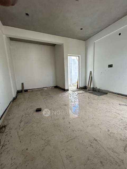 4+ BHK Flat For Sale  In Srinivaspur