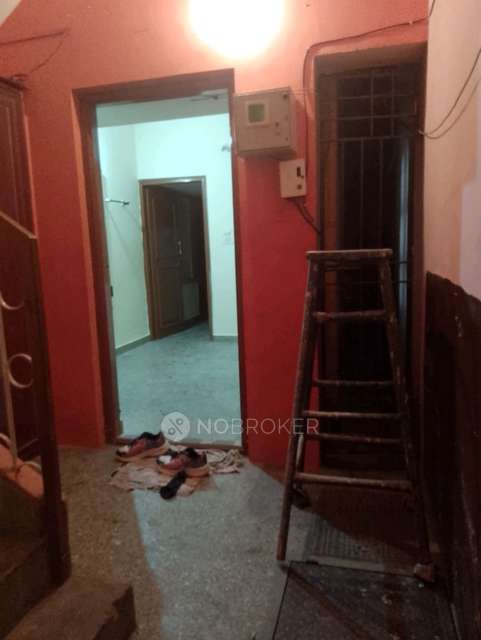 1 BHK House for Lease  In 1, 1, 5th Cross Rd