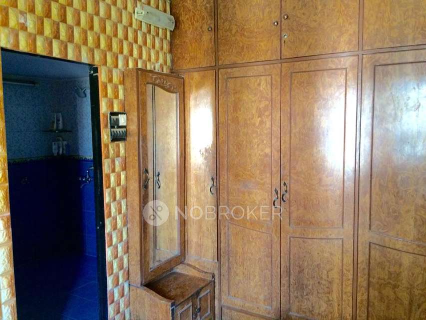 1 BHK Flat In Patliputra For Sale  In Oshiwara