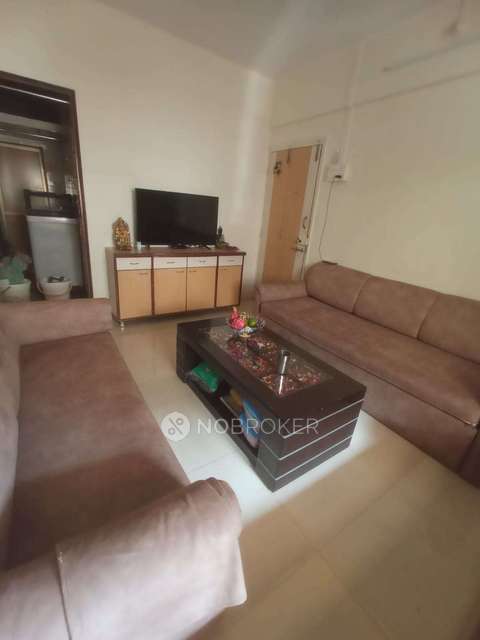 1 BHK Flat In Satyam Building For Sale  In Mulund Colony, Mulund West