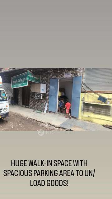 Godown/Warehouse in Sion-bandra Link Road, Mumbai for sale