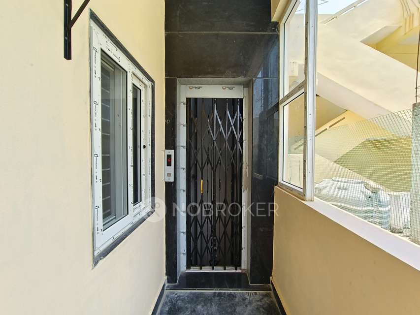 4+ BHK House For Sale  In Bandlaguda Jagir