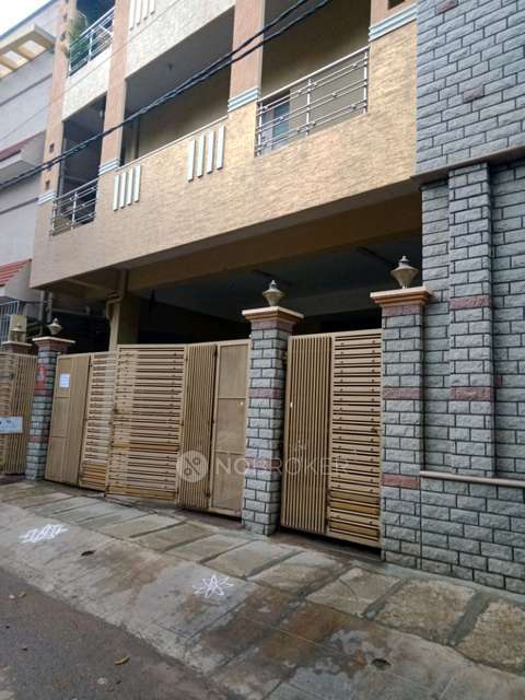 2 BHK Flat In Stadalone Building for Rent  In Srirampura