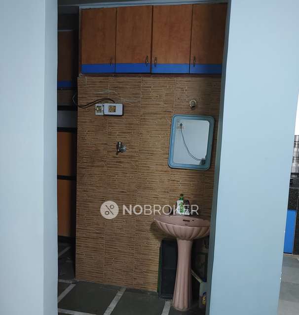 2 BHK Flat In Baliram Gauri Chs For Sale  In No 2, Manisha Nagar Rd, Sudama Nagar, Manisha Nagar, Kalwa, Mumbai, Thane, Maharashtra 400605, India