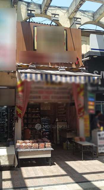 Shop in New Friends Colony, Delhi for Rent 