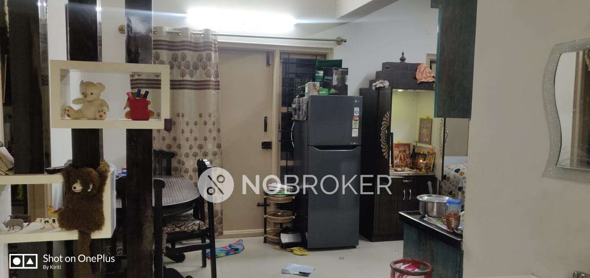 2 BHK Flat In Sai Patan Towers For Sale  In  Hebbal Kempapura,