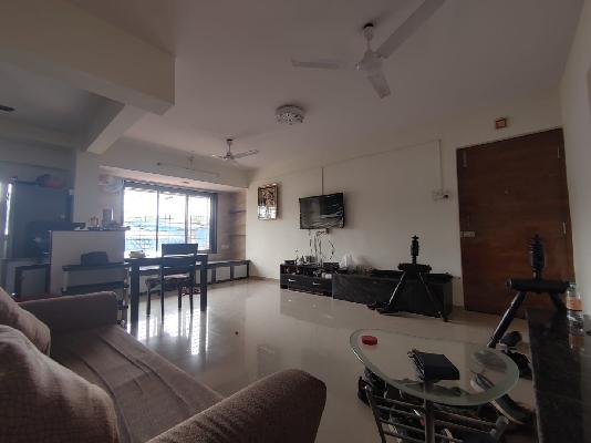 2 BHK Flat In Rajhans For Sale  In Ghatkopar East