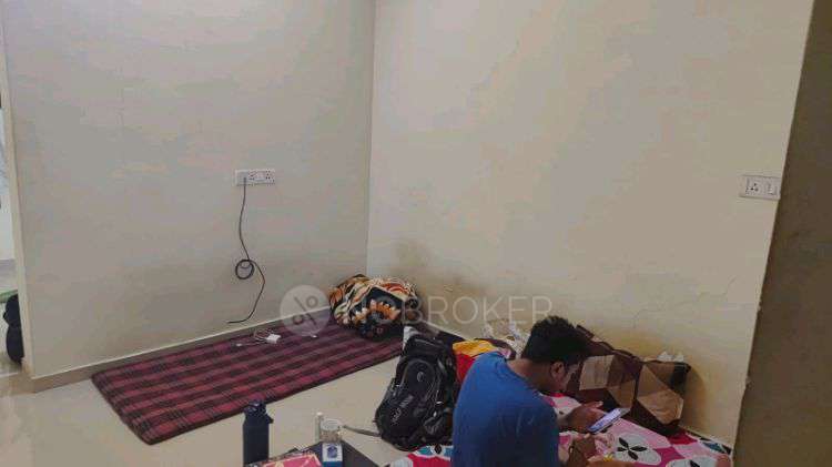 1 BHK Flat In Sb for Rent  In Mhatre Bridge Corner