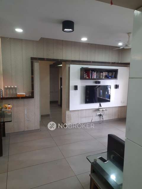 3 BHK Flat In Swapna Bhoomi Bldg  For Sale  In Dadar West