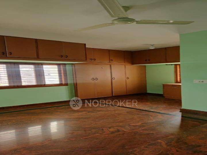 2 BHK Flat In Standalone Building  for Rent  In Hsr Layout