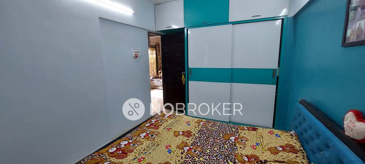 1 BHK Flat In Siddhivinayak Apartment For Sale  In Kandivali West