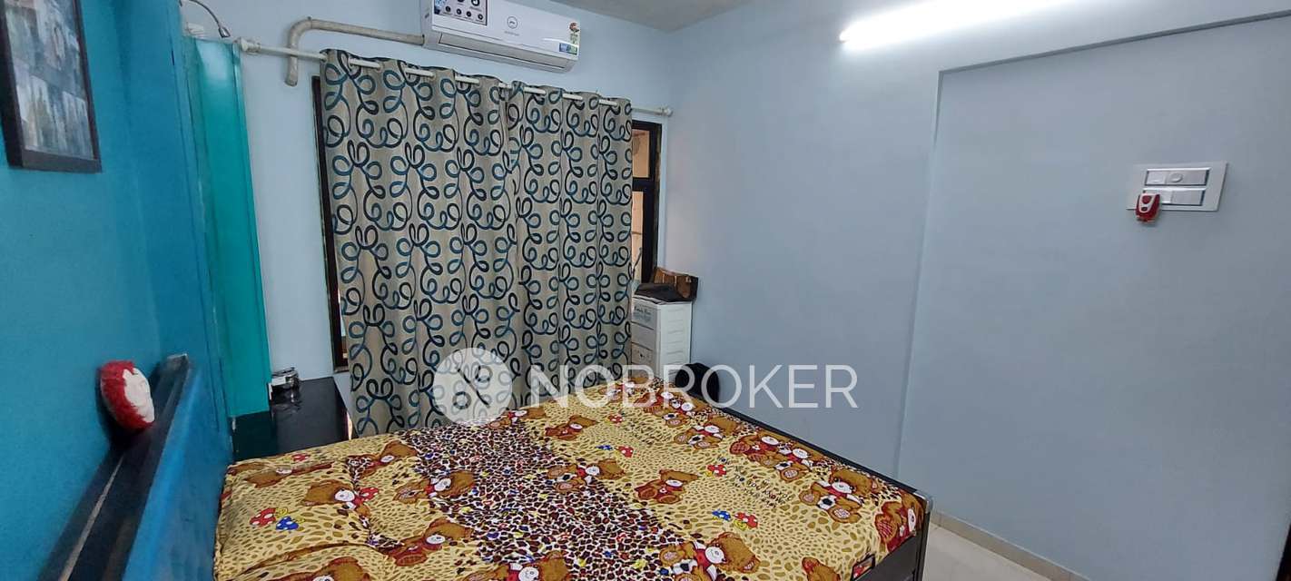 1 BHK Flat In Siddhivinayak Apartment For Sale  In Kandivali West
