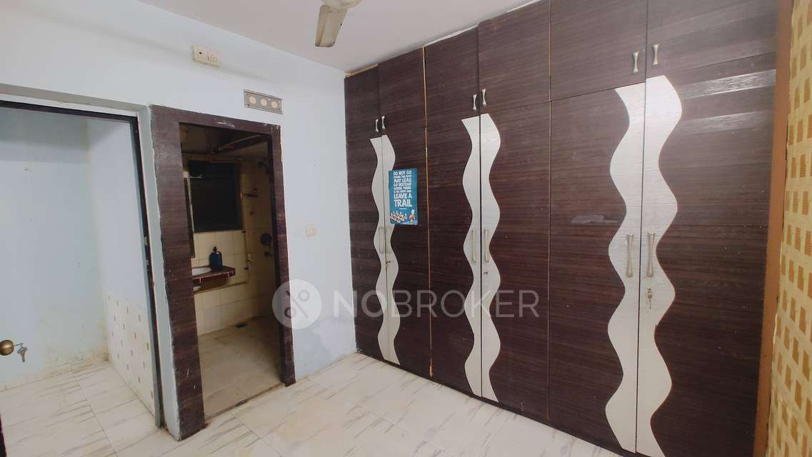 2 BHK Flat In Royal Palms Garden View For Sale  In Goregaon East