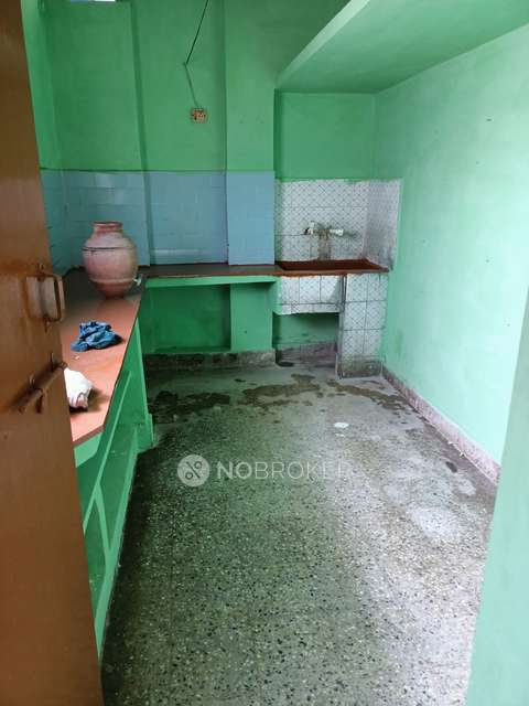 2 BHK Flat In Srinidhi Apartment For Sale  In Bowenpally