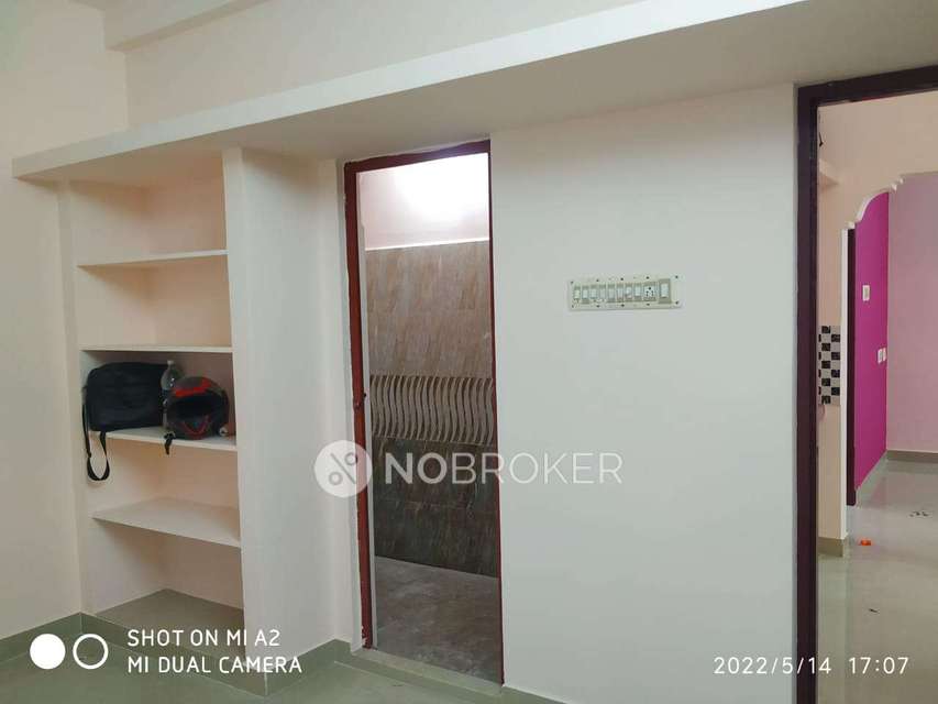 2 BHK Flat In Access Square Apartments For Sale  In Vanchuvancheri