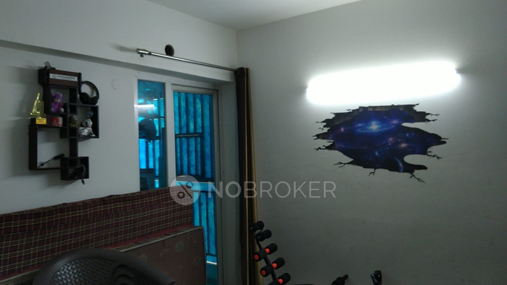 Single Room for Female In 3 BHK  In Nirala Estate In Patwari