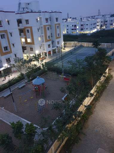 2 BHK Flat In Plaza Pristine Acres Phase I For Sale  In Perumbakkam