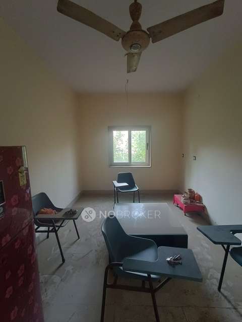 1 BHK Flat In Dda Lig Flat For Sale  In Gtb Enclave, Dilshad Garden, Delhi