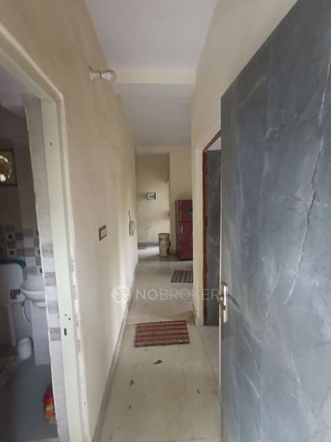 1 BHK Flat In Dda Lig Flat For Sale  In Gtb Enclave, Dilshad Garden, Delhi
