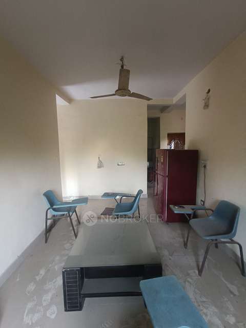 1 BHK Flat In Dda Lig Flat For Sale  In Gtb Enclave, Dilshad Garden, Delhi