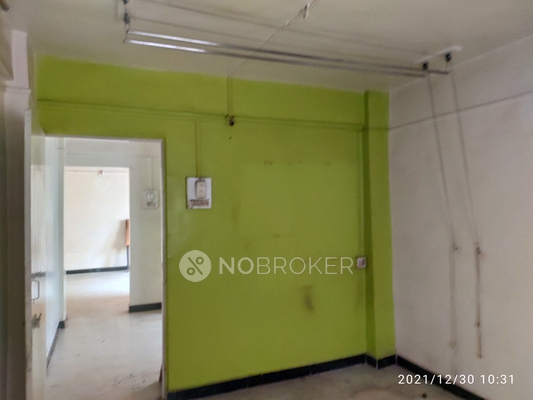 2 BHK Flat In Shanti Housing Society for Rent  In Shanti Apartments