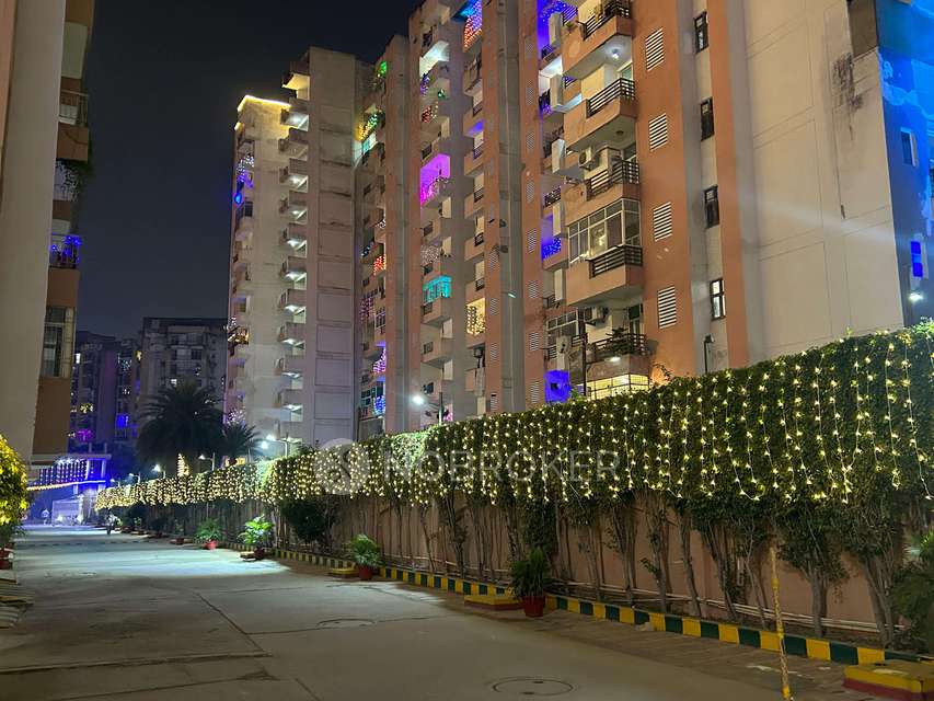 3 BHK Flat In Scc Heights For Sale  In Raj Nagar Extension