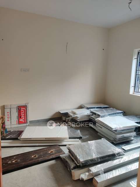 2 BHK Flat In Standalone Building  for Rent  In Nungambakkam