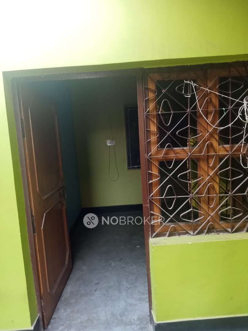 2 BHK Flat for Rent  In Vijay Nagar