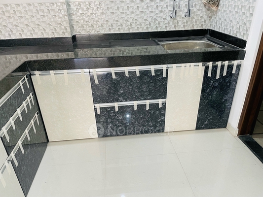 2 BHK Flat In Green Hive for Rent  In Fursungi